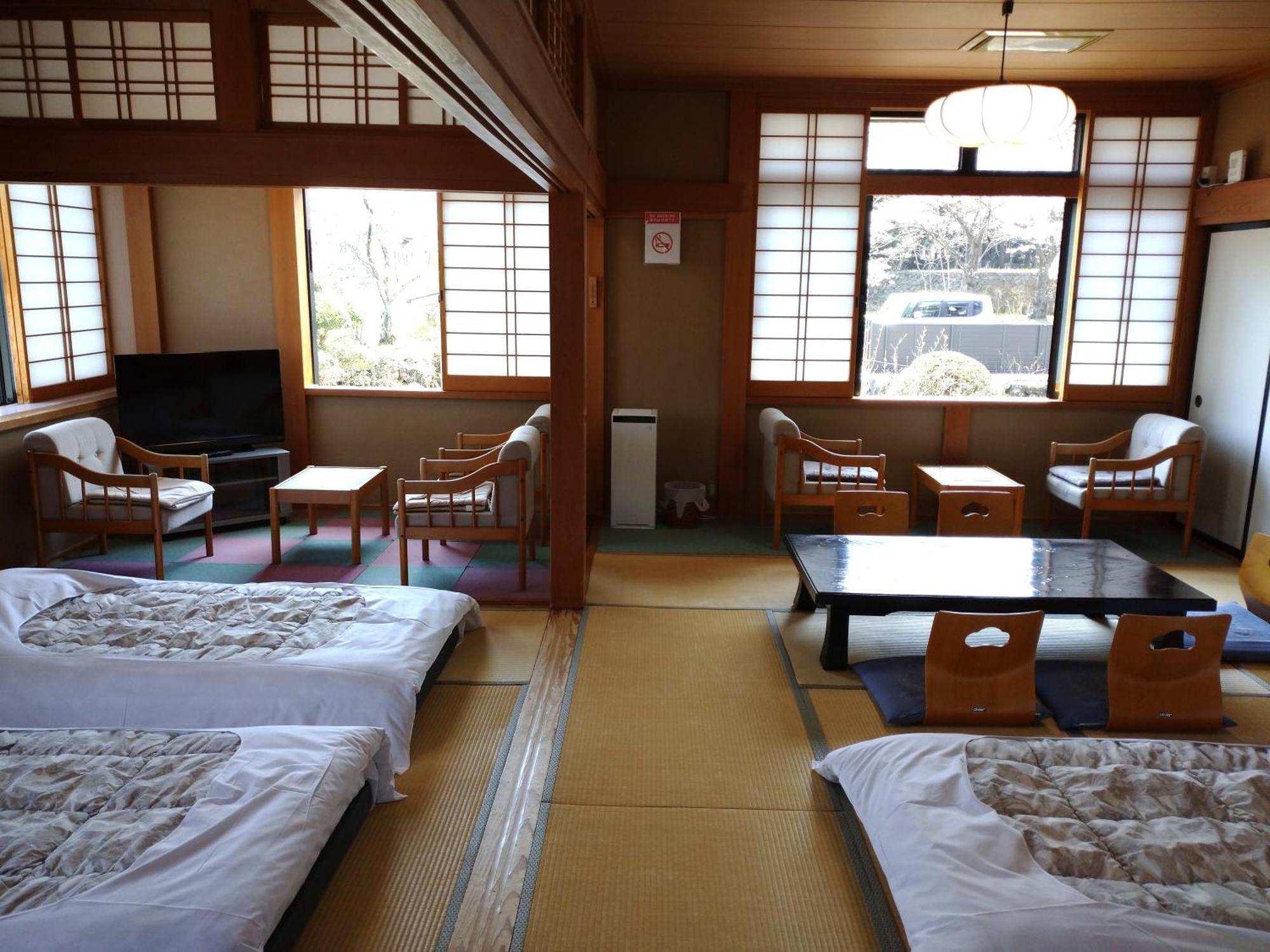 Nishimiyasou Hotel Fujikawaguchiko Ngoại thất bức ảnh